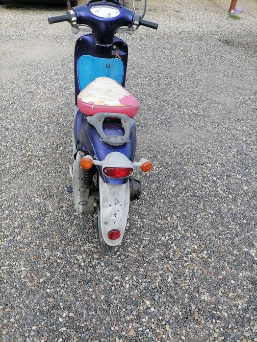 Scuter de vânzare