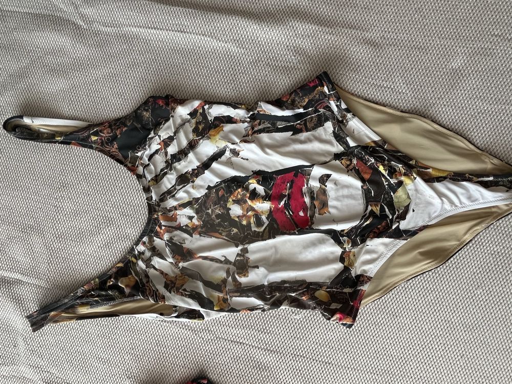Бански paramidonna