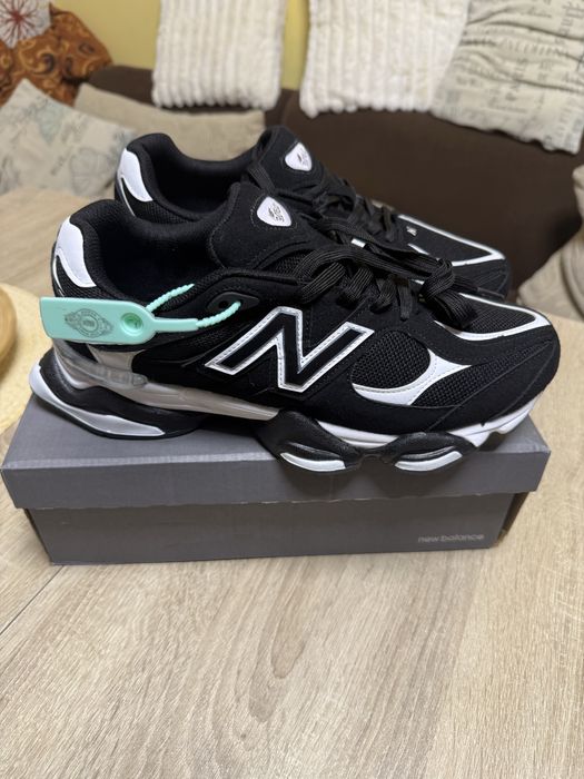 New Balance 9060