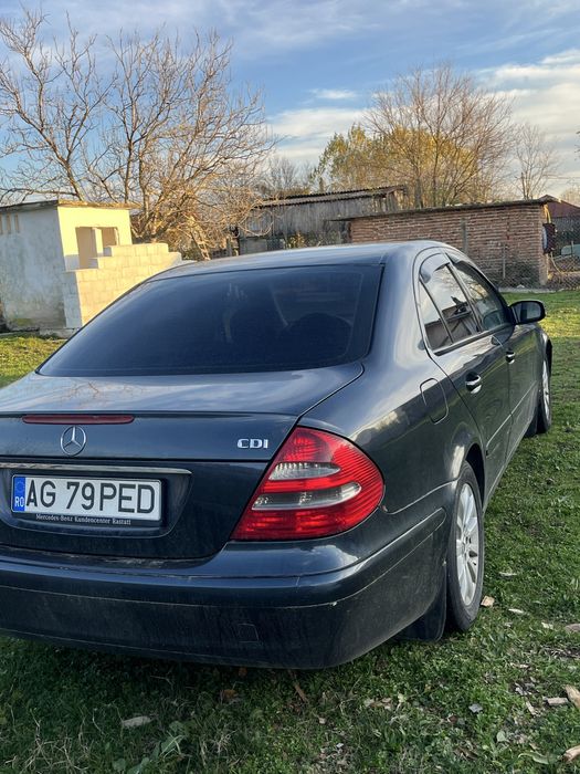 Mercedes W211 E Class