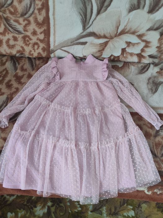 Платье на девочку