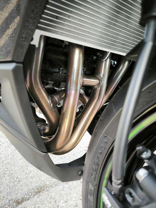 Kawasaki Ninja 1000SX 2024 cu doar 3200 KM ca NOU !