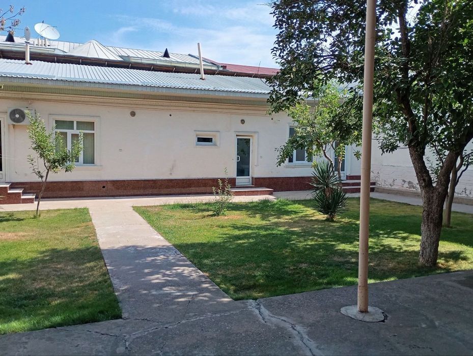 СРОЧНО!!! Продается Ипакчилик 5,7 соток Фасад 20×30 Хоналар сони 7 та