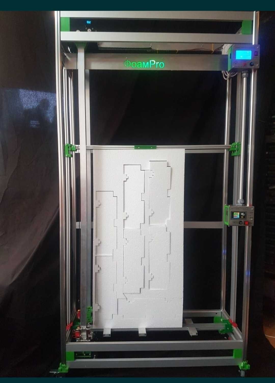 CNC машини за рязане на Стиропор, Фибран (EPS , XPS) и др.