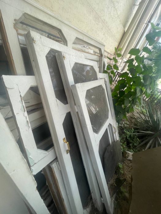 Taxta romlar va eshiklar