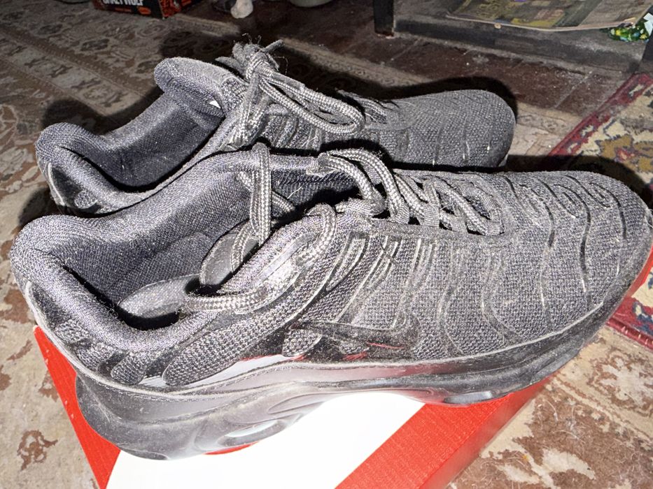 Nike tn tripple black