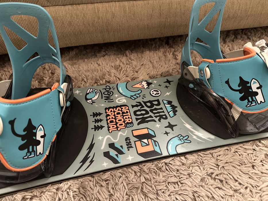 Echipament snowboard Burton pentru copii – pachet complet!