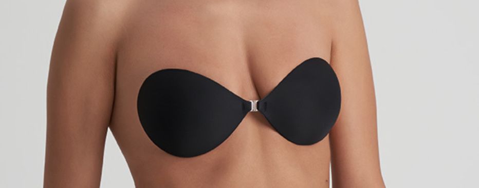 Безшевен , залепящ сутиен