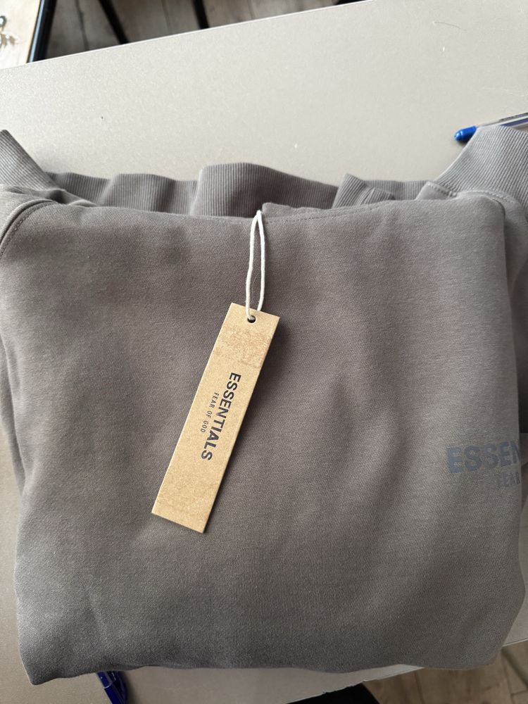 Essentials Hoodie оригинално