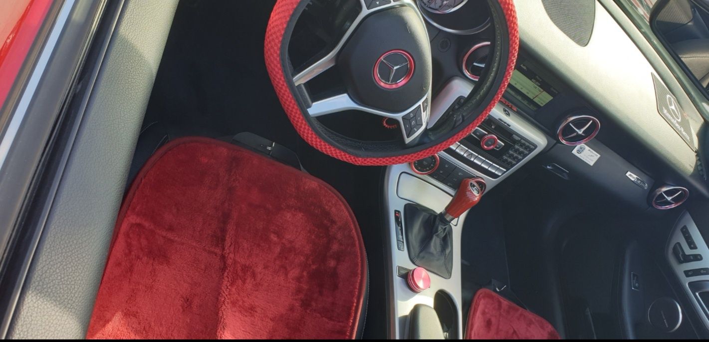 Продава се Mercedes-Benz SLK 250, кабриолет