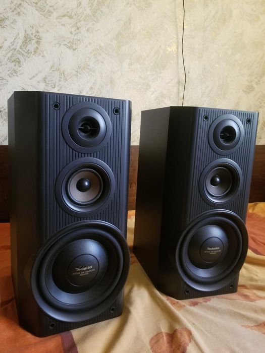 Тонколони Technics SB-CH610
