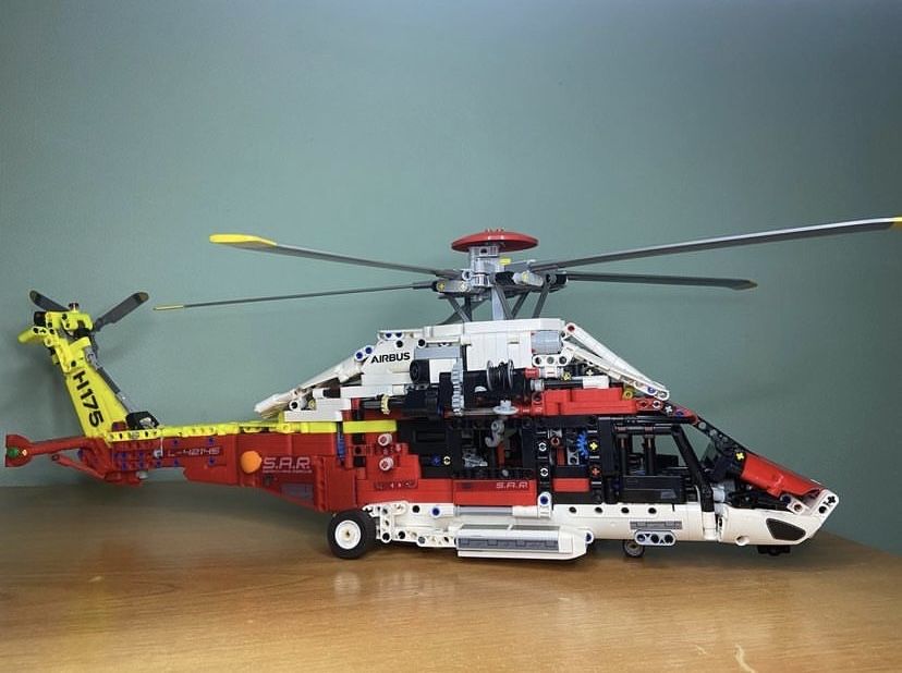 Конструктор вертолет новый