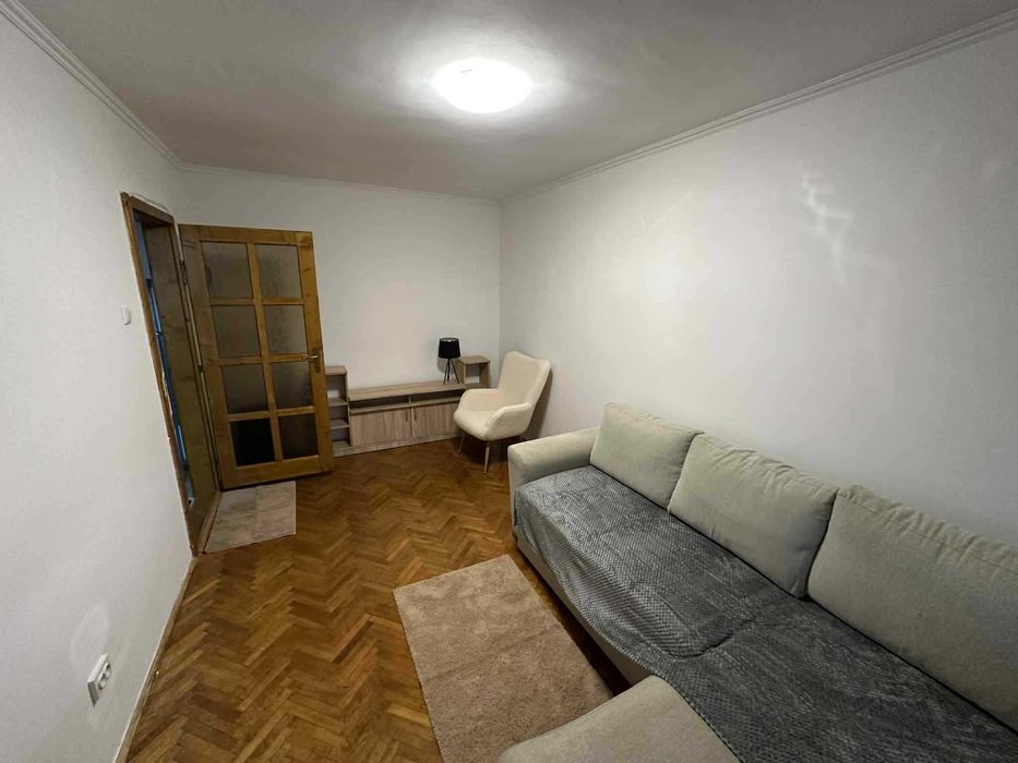 Apartament 2 camere ultracentral – Tășnad  De vânzare sau de închiriat