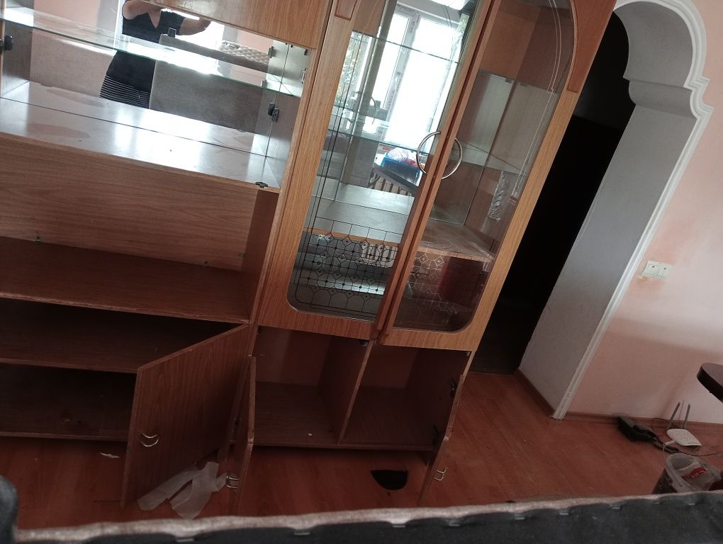 Продам стенку , состояние нормальное