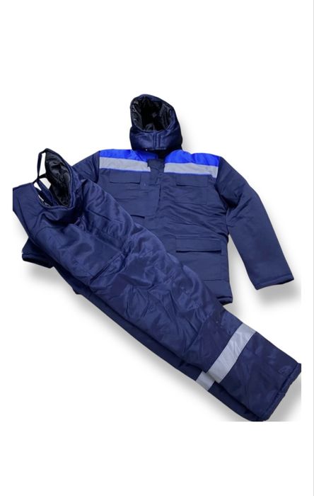 Продам новый зимний костюм