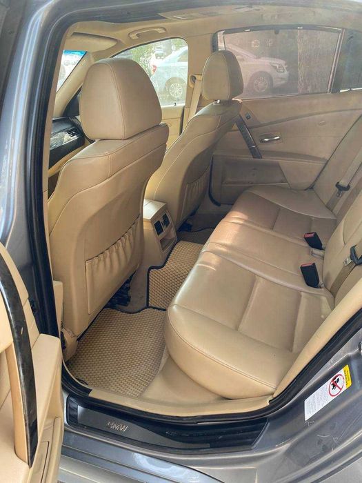 BMW Е60 520 самурай сотилади