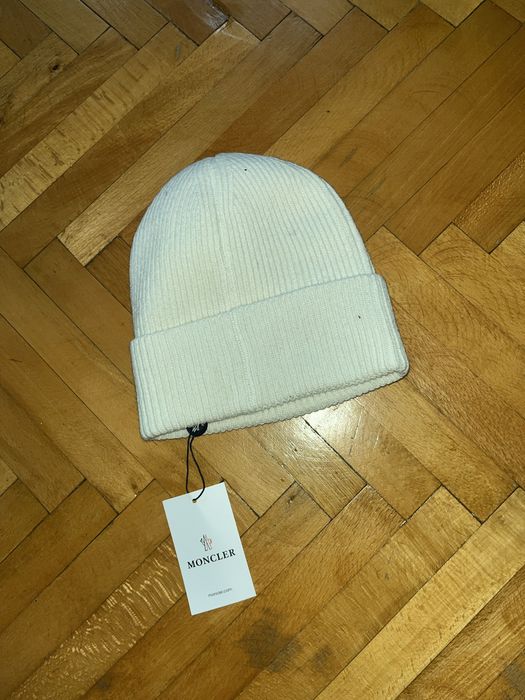 Moncler Beannie Alba