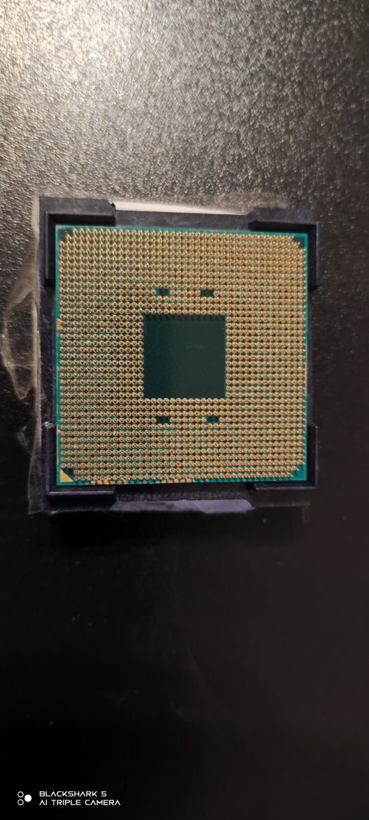 Процессор AMD Ryzen 7 - 2700x AM4