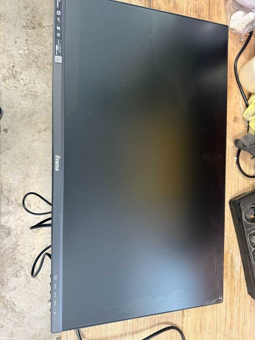 Монитор Iiyama XU2763HSU за части