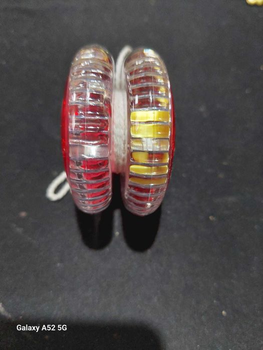 De Crăciun, pentru copilul tău - joc Yo-Yo nou