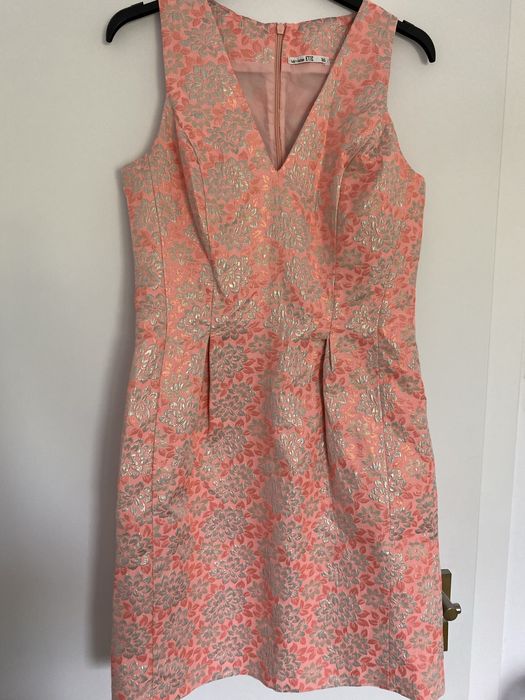 Rochie de ocazie roz eleganta marimea 36