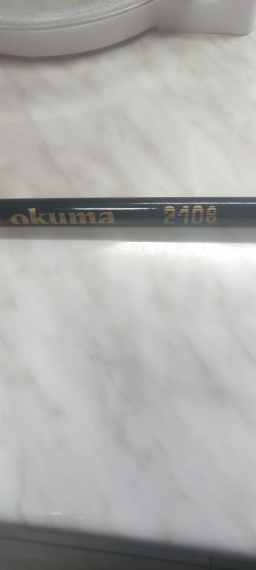 Lanseta marca Okuma 2106, lungime 2,1 m, neagra, mix carbon, 100g