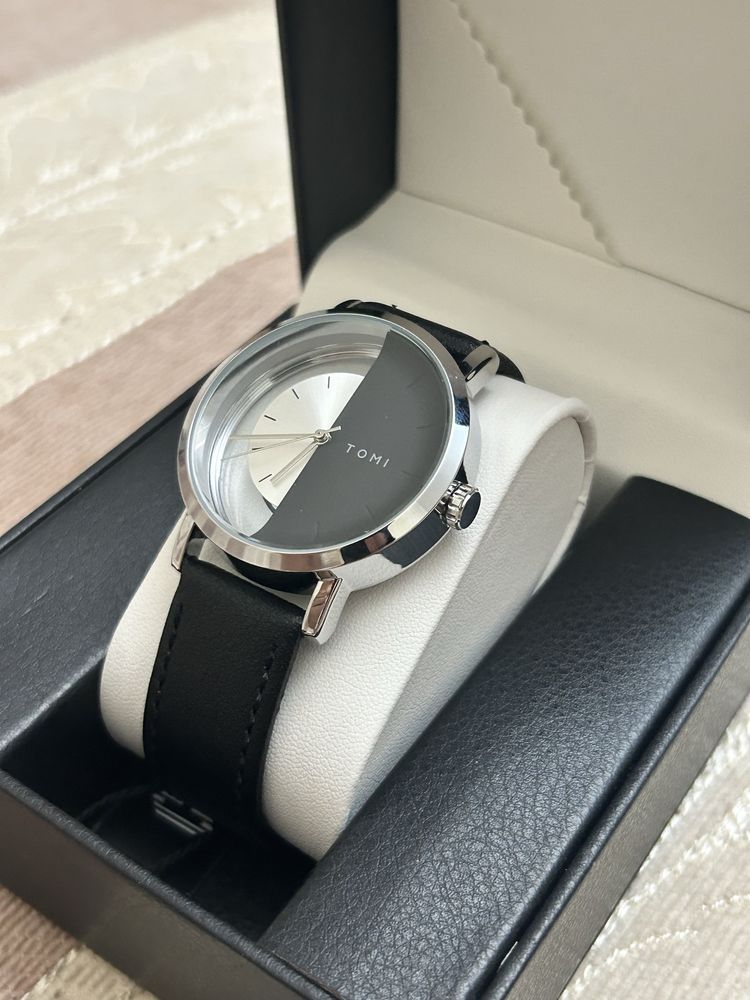 на Подарок Tomi наручные часы для мужчин и женщин