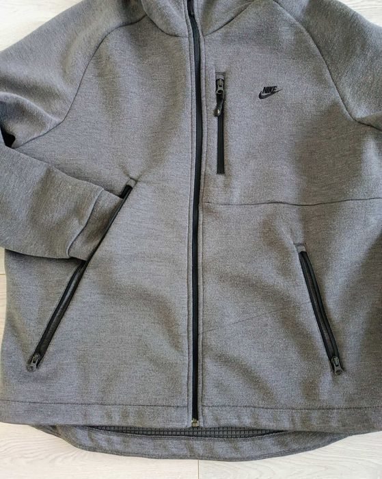 Nike Tech Shield 2in1