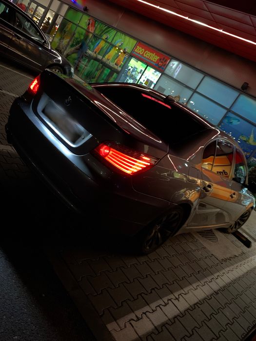 -BMW Seria 5-520d-E60