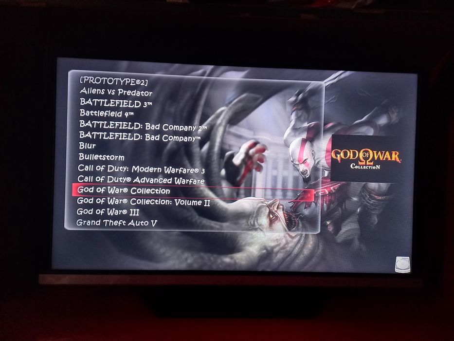 PS3 slim holati tiniq 2 ta djoystik 22 o'yinlari bor proshivfka bor.