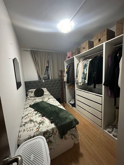 Vand apartament in zona centrala DN1A, Valenni de munte, etaj 2
