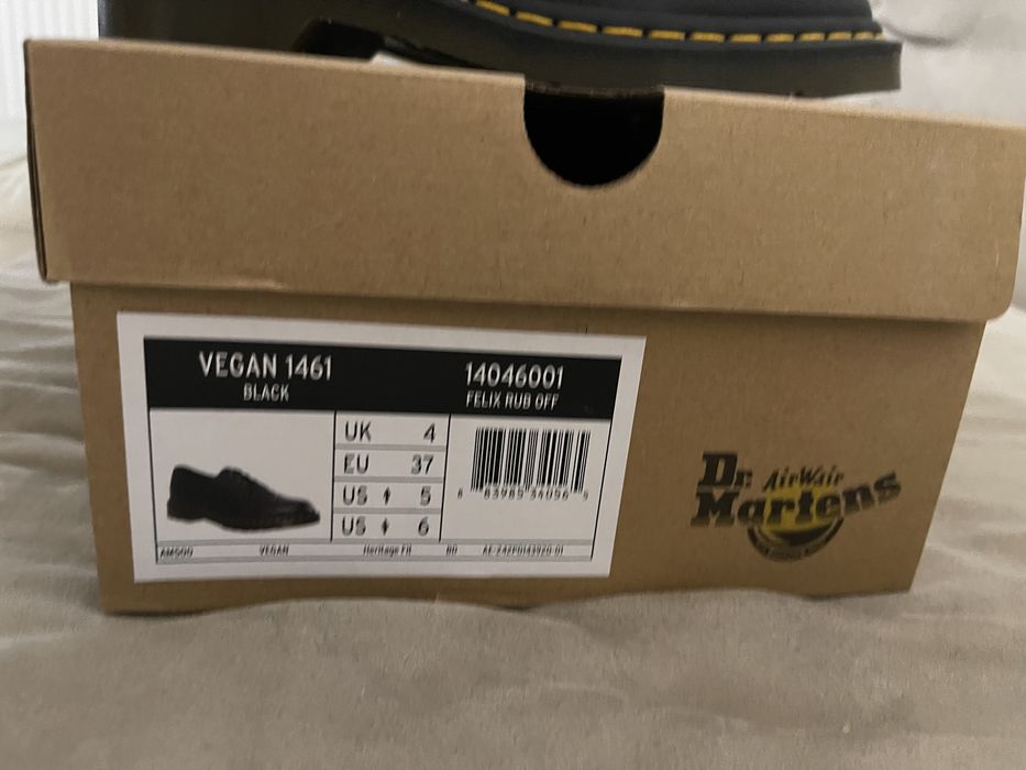 Dr Martens 141 black