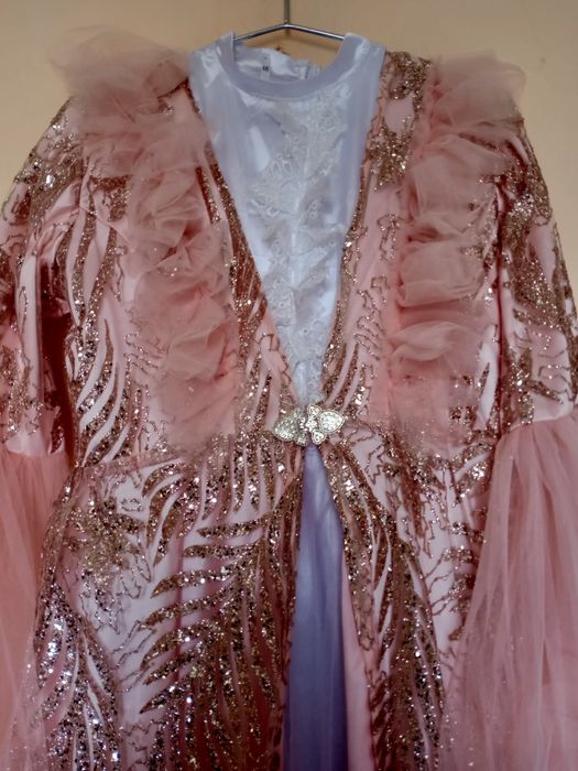 Ansanbil tillaqosh va salom sharifi bilan birga