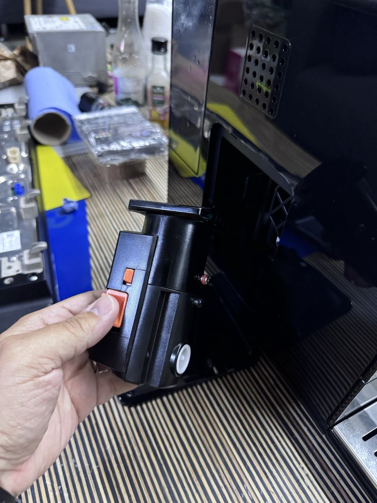 Espressor automat Beko  CEG3192B  1.5 litri Boabe