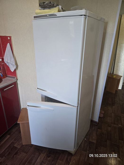 Холодильник Stinol