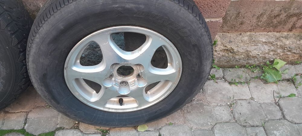 Шины с дисками 5 диске, 1 запаска 4 зимние