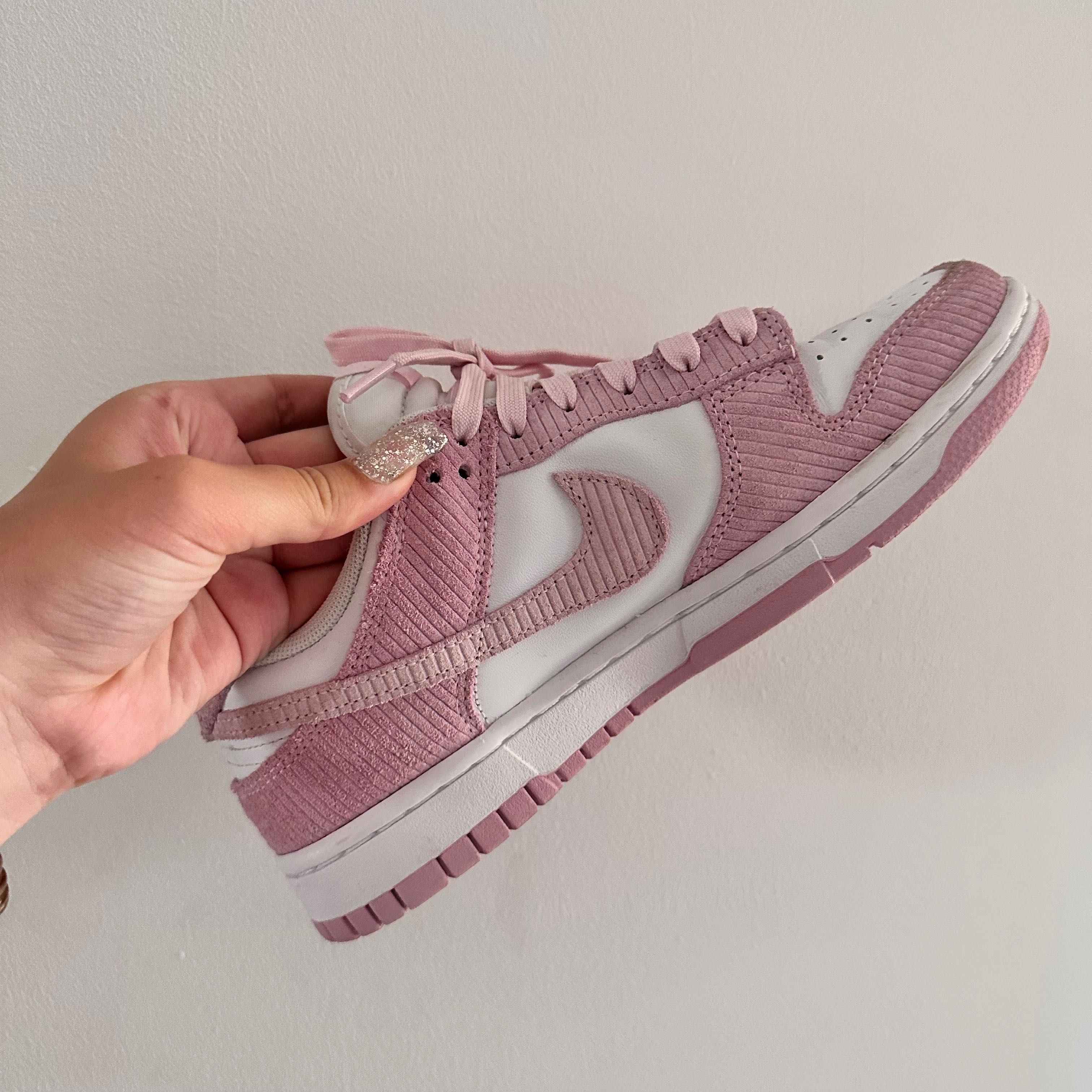 Nike Dunk Low Pink