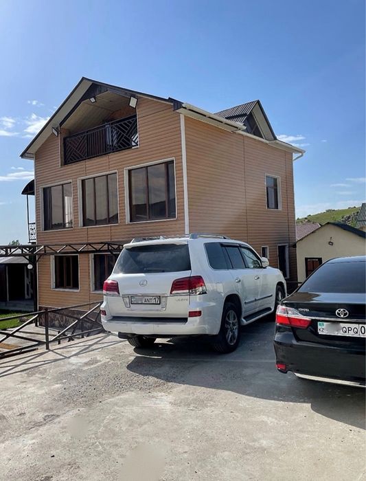 Коттедж .Бургулвке