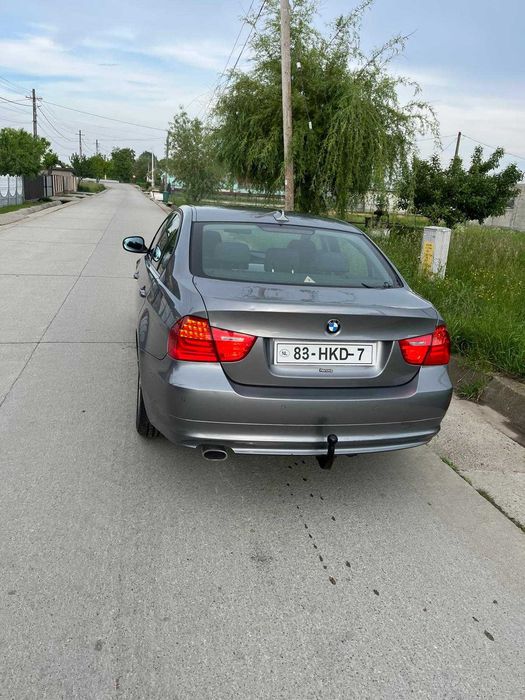 Vand bmw seria 3 e90 Berlină model Facelift  euro 5 motor 2.0D