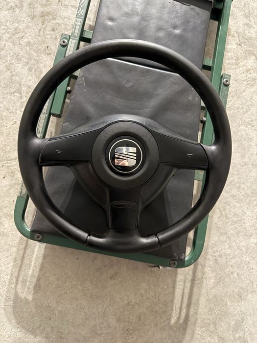 Оригинален волан от Seat Leon 1M
