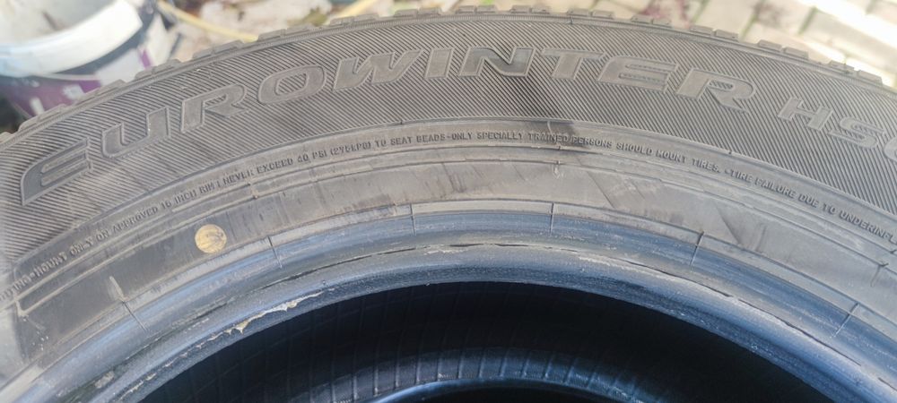 Зимни гуми Falken 215/70/16