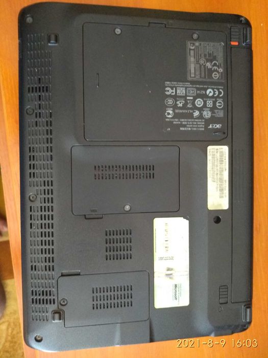 Лаптоп ACER aspire d250