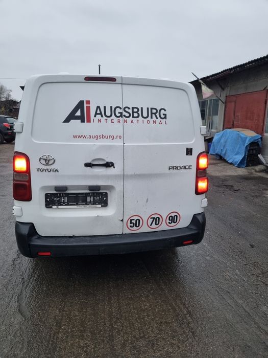 Toyota Proace Duba