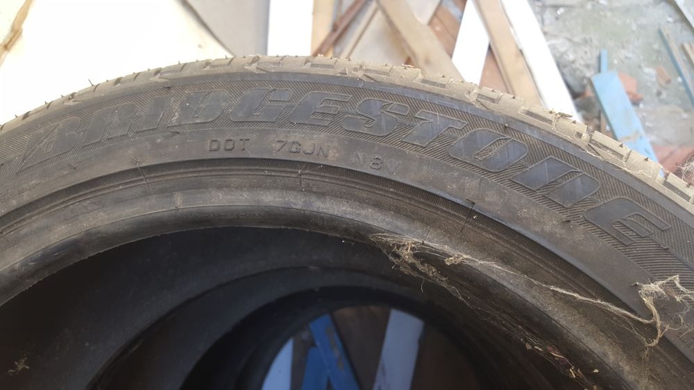 Гуми 235 45 19 4 броя бриджстон