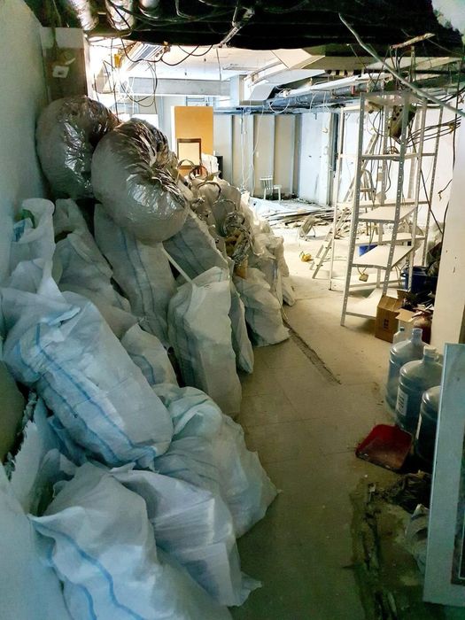 Mutări, Transport, Debarasări – Servicii Complete 24/7