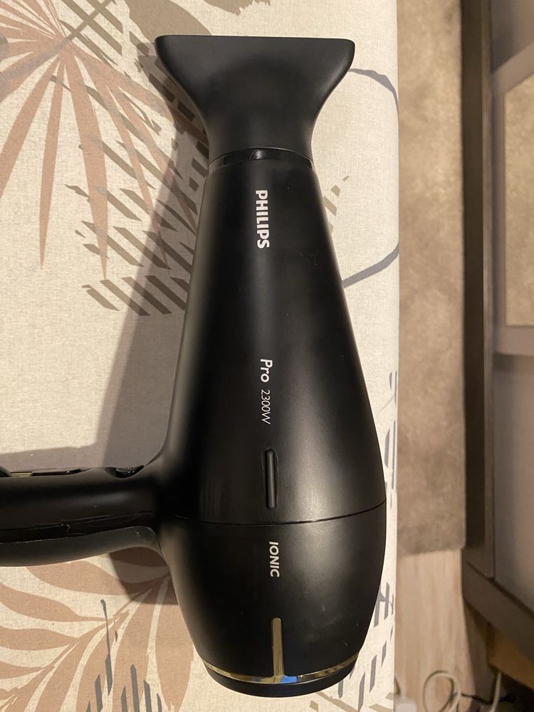 Сешоар Philips Pro 2300 W