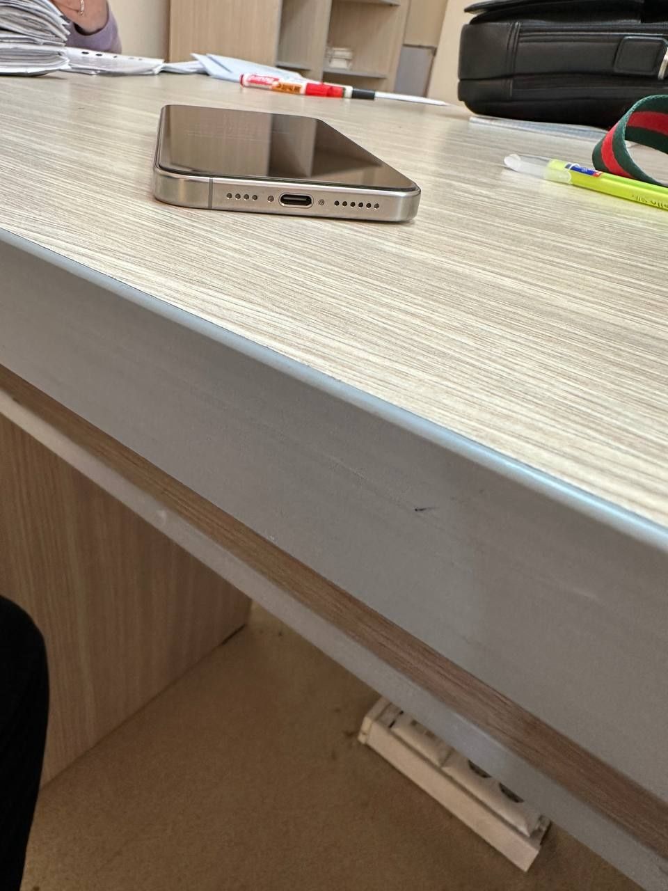 Iphone 15 pro max kafolati bilan
