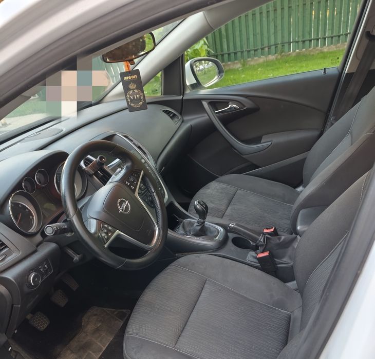 Opel Astra j 1.6, 2016