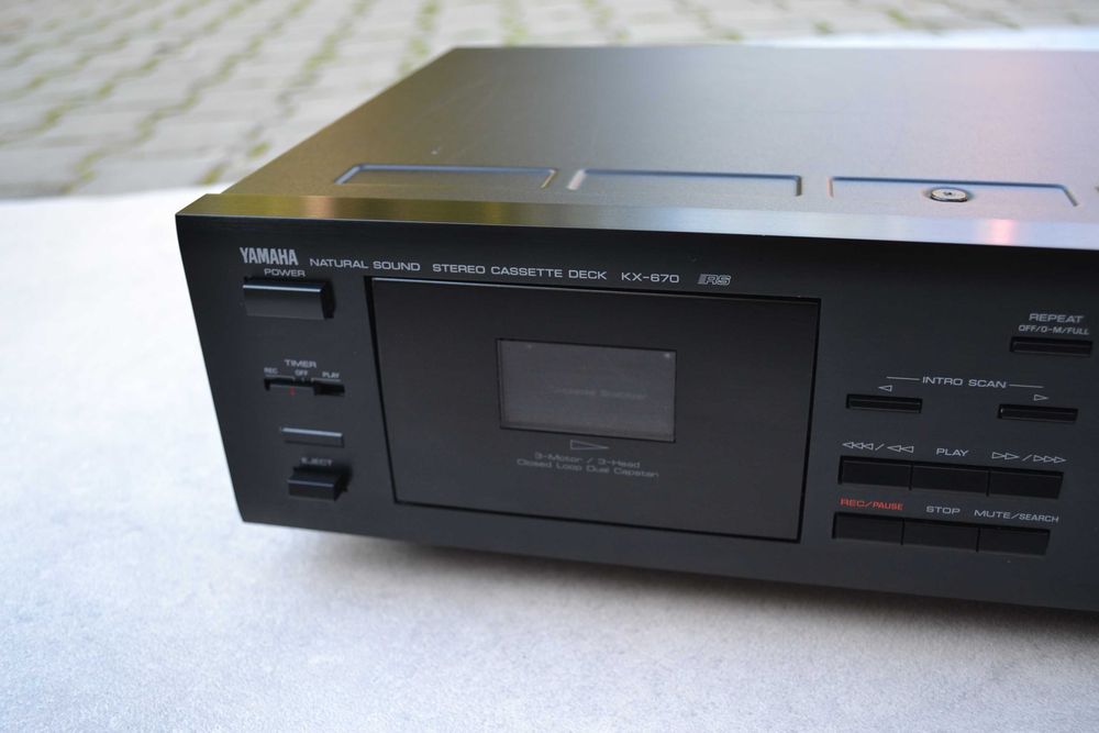 Deck Yamaha KX 670