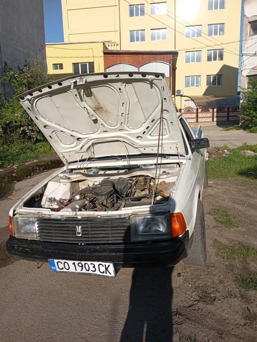 Москвич Алеко 1.5 газ-бензин